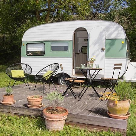 Ma Caravane Dans Les Collines Villeneuve-la-Comptal Екстериор снимка